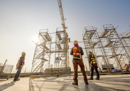 contracting in qatar