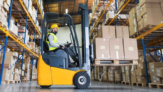 forklift operators in qatar